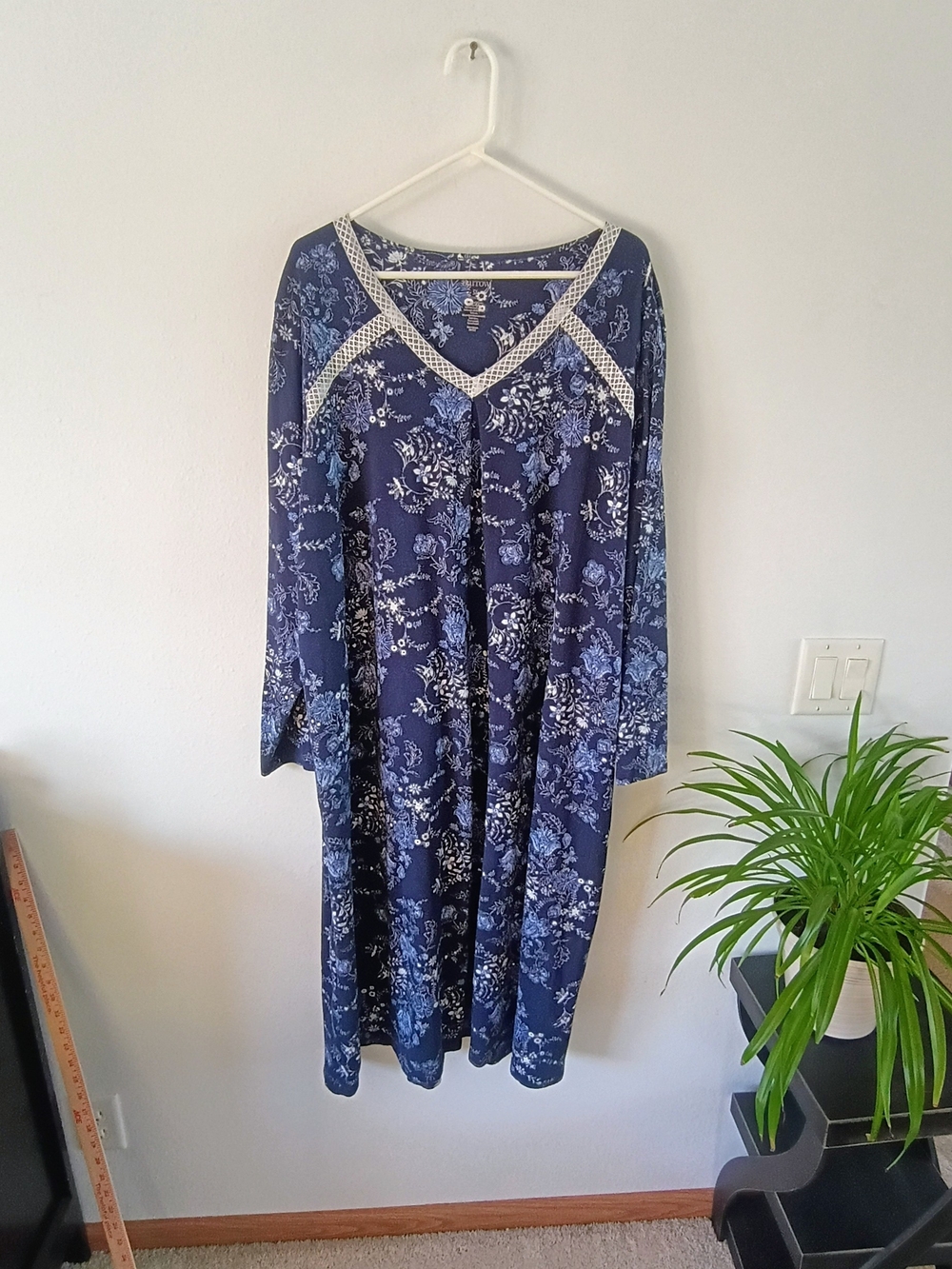 Croft & Barrow 3X Navy Floral Maxi Nightgown Long Sleeve Plus Size Lace Trim